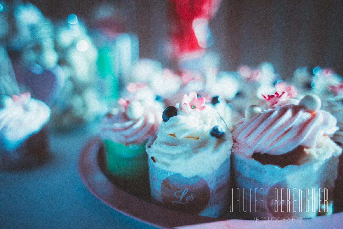 mesa de cupcakes para bodas